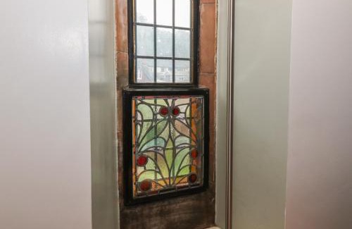 Moffat Apartment | 5 St Mary's Church