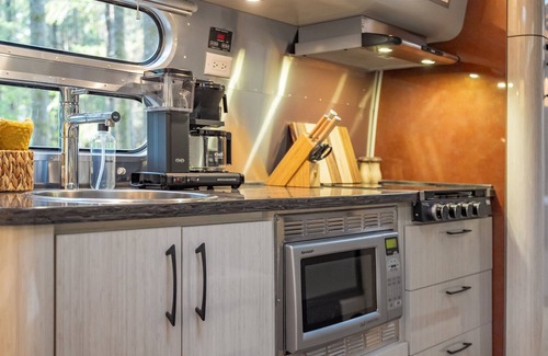 Hillsboro House | 5 Star Airstream | Available for Delivery