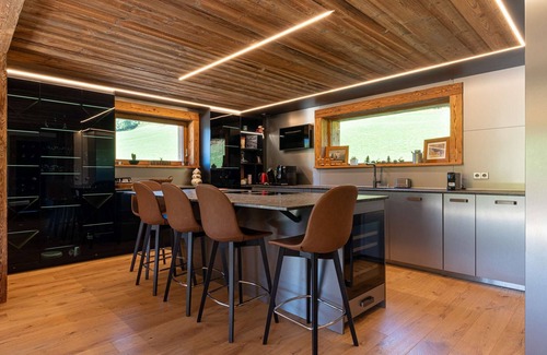 Saint-Jean-de-Sixt Ski Chalet | 5-star chalet with home cinema