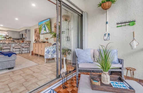 Key Largo Condo | 5 Star Coastal Luxury: Key Largo 2BR Condo w/Lagoon, Golf Cart, Pools& Amenities