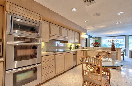 Rancho Mirage Condo | 5-Star Gated Luxury Rancho Mirage Retreat! Stunning Decor, Views and Comfort