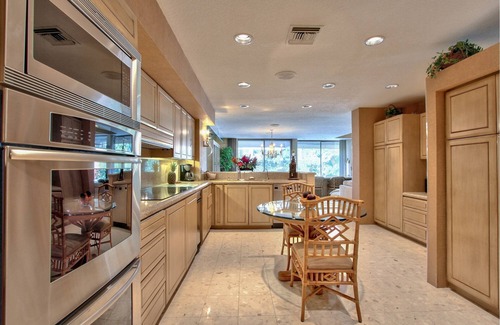 Rancho Mirage Condo | 5-Star Gated Luxury Rancho Mirage Retreat! Stunning Decor, Views and Comfort