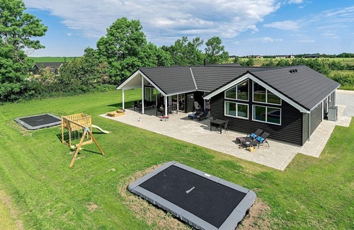 Grenaa House | 5 star holiday home in Grenaa