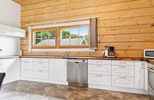 Helberskov Strand House | 5 star holiday home in Hadsund