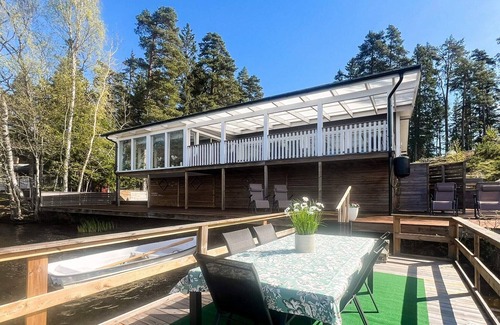 Eksjo House | 5 star holiday home in EKSJÖ