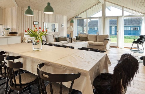Rodby House | 5 star holiday home in Rødby