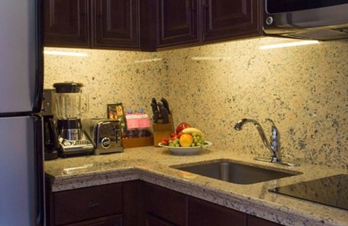 Marina Apartment | 5 Star Resort & Spa, Full Kitchen, 5 min walk to Marina!