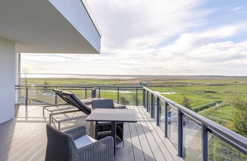 Ostseebad Wustrow Apartment | 5-star vacation apartment Strandlounge with a fantastic view over the Baltic Sea and Bodden