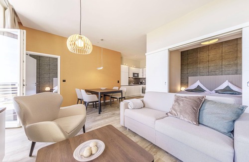 Ostseebad Wustrow Apartment | 5 star vacation apartment Wellenreiter- south view of the Saaler Bodden & beach chair