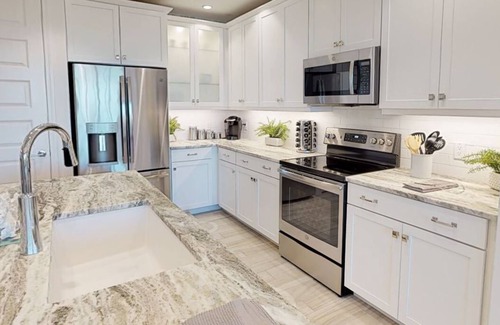 Braden River Condo | 5 Star Waterfront Condo
