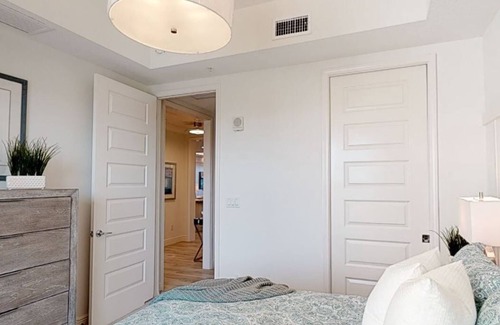 Braden River Condo | 5 Star Waterfront Condo