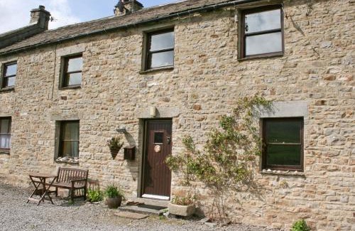 Fremington House | 5 Swallowholm Cottages