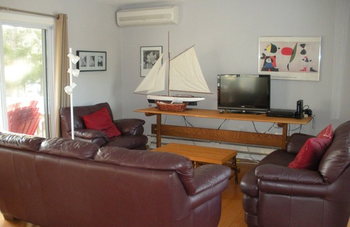 Loveladies House | 50 Ft Pool-on water-Slps 10-Pet Friendly- 4 BEDROOM- By Owner