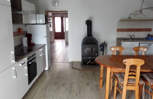 Langwarden House | 500m to the dike, Burhave/Tossens 5km away, with sauna, fireplace, WiFi