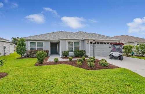 Wildwood House | 5049 Z6 VILLAGE OF MARSH BEND by REMAX Premier