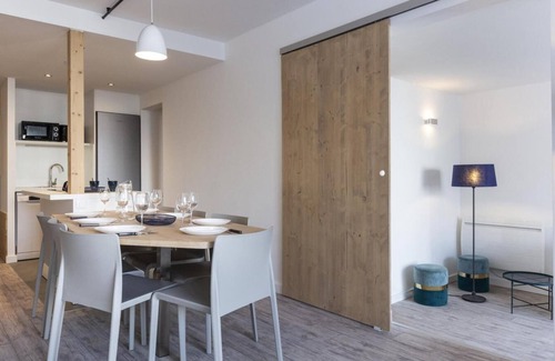 Arc-2000 Apartment | 50m from ski slopes, 8th floor, view ski slopes, balcony, tv, 54m², Les Arcs