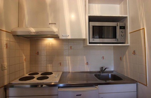 Val-Thorens Apartment | 50m from ski slopes, floor -1, view ski slopes, balcony, tv, 24m², Val Thorens