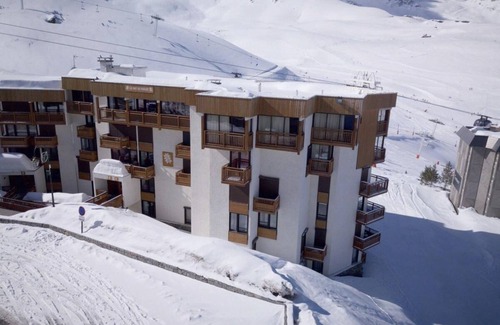 Val-Thorens Apartment | 50m from ski slopes, Ground floor, balcony, tv, 47m², Val Thorens