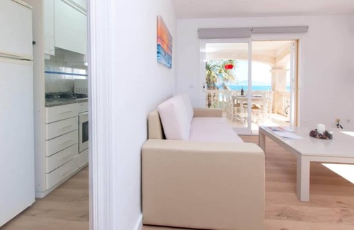 Alcudia Apartment | 50m to Alcudia Beach Bliss