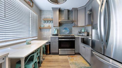 North Wildwood Apartment | 510 E 8Th Ave, Unit 101