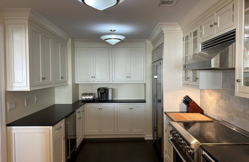 Diamond Beach Condo | 512 - Amazing views, private Atlantic Ocean beachfront & pool next to Cape May!