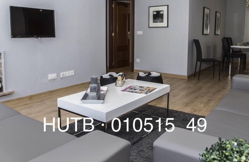 La Maternitat i Sant Ramon Apartment | 52. Futbol B22 Apartment