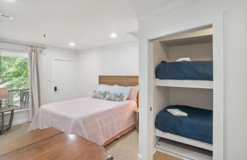 Saint Helena Island House | 529 Sunsuite