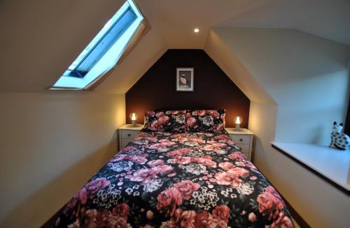 Cellardyke House | 54 On the Rocks- characterful coastal cottage