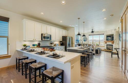 Bear Hollow Village House | 5410 Cross Country Mountain Ski Getaway with Hot Tub & Pool! home