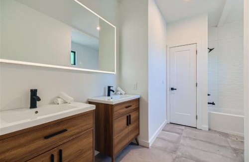 Pittsburgh House | 548 Fletcher