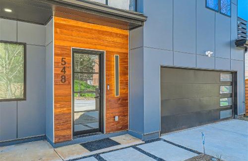 Pittsburgh House | 548 Fletcher