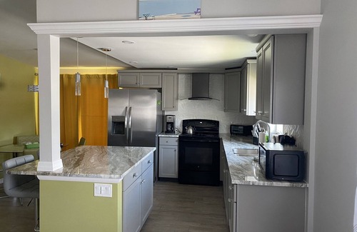 Punta Gorda House | 55+ Community, with pool, pickleball, and small-pet friendly!