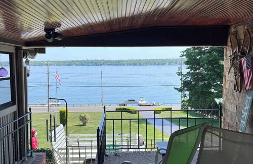 Auburn House | 5507 West, Cozy home with excellent views of the lake either inside or outnn