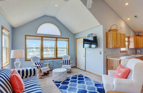 Colington Harbour House | 5531 - The Bird House