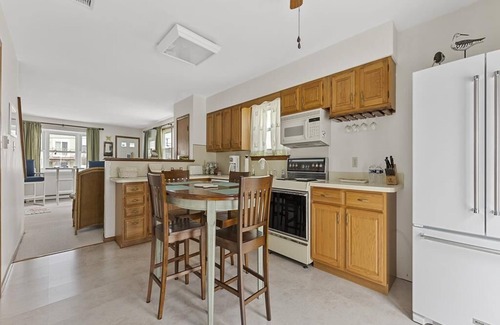 Sea Isle City Condo | 5704 Landis Avenue, Unit:South