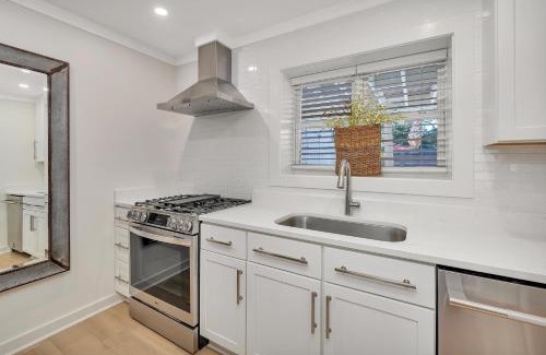 Saint Simons Heights House | 588 Demere-2