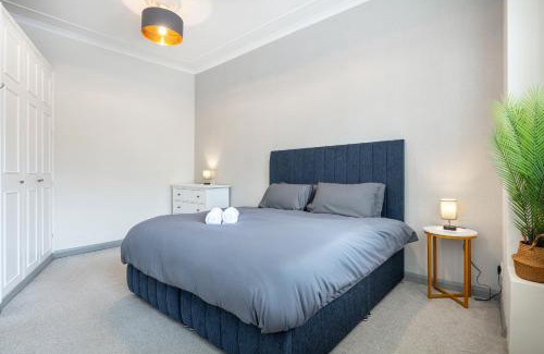 East Acton Apartment | 5A - Bright and Airy 2 Bedroom Apartment - Close to Central