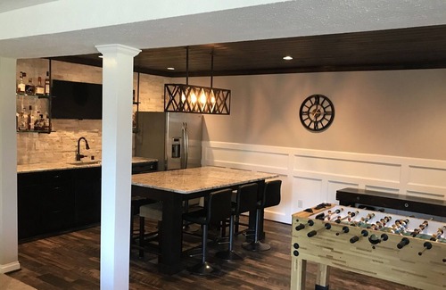 Prospect House | 5B/6B Bourbon Trail Kentucky Derby Estate Lodging