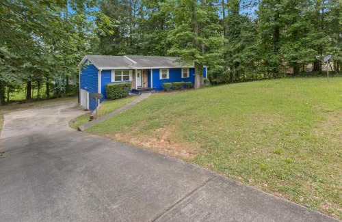 Church Street Villa | 5BD 2BTH Home Near Hartsfield Jackson Airport