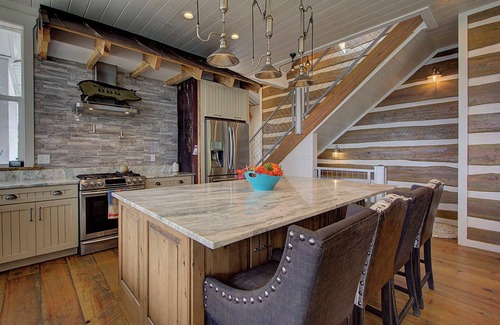 Tellico Plains House | 5BD, 5 Bath - Mountaintop Mansion in the Sky