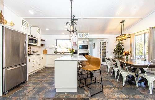 Bermuda Dunes House | 5bd Desert Oasis Sleeps 13. Cold Plunge, Heated Pool, Jacuzzi, Games, +Amenites
