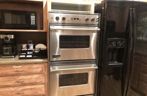 North San Antonio - SAT House | 5bd. Private Swimming Pool Safe Great location