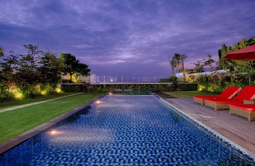 Keramas Villa | 5BR Beachfront Villa In Keramas Beach! 6Min Drive To Bali Safari And Marine Park