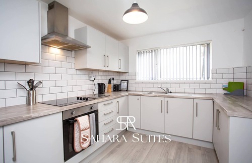 Blyth House | 5BR Home for 11 | Up to 20% OFF | Group Friendly
