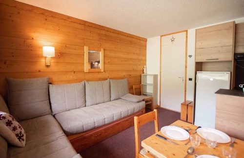Les Avanchers-Valmorel Apartment | 5m from ski slopes, 4th floor, view mountain/ski slopes, balcony, tv, ski locker, 33m², Valmorel