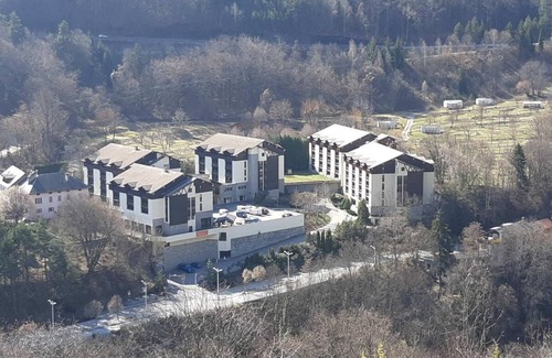 Brides-les-Bains Apartment | 5th floor, balcony, tv, ski locker, 56m², Brides Les Bains