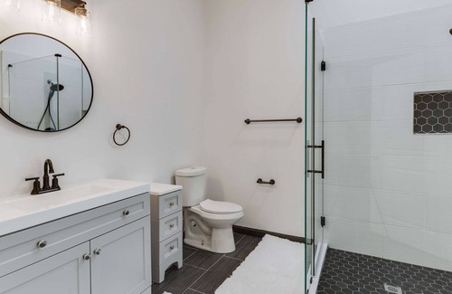 Government Hill House | 6 bed/3 bath remodeled home | BAMC