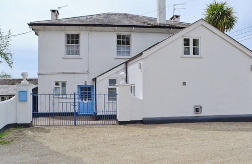Lyme Regis Cottage | 6 bedroom accommodation in Uplyme, near Lyme Regis
