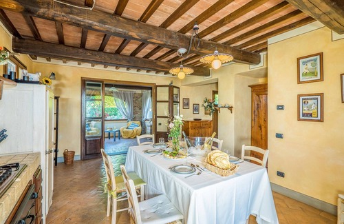 Montaione House | 6 bedroom nice home in Montaione (FI)