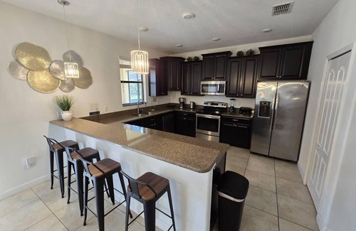 Davenport House | 6-Bedroom Private Pool House – ChampionsGate